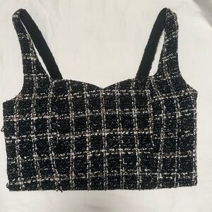 Abercrombie & Fitch
Tweed Cropped